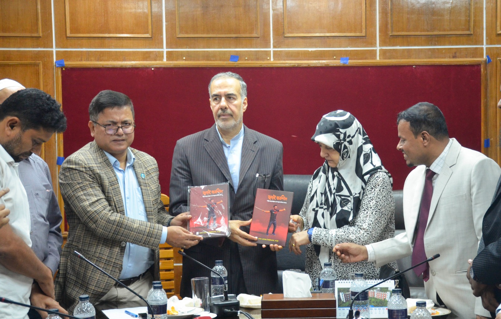 বেরোবি উপাচার্যের সাথে ইরানের রাষ্ট্রদূতের সৌজন্য সাক্ষাৎ